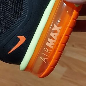 Meet your Posher, Terence